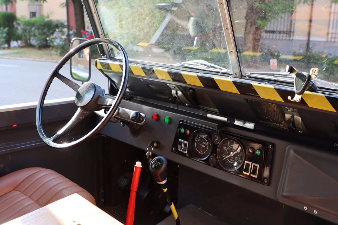 LAND ROVER 88 SUPER 1984