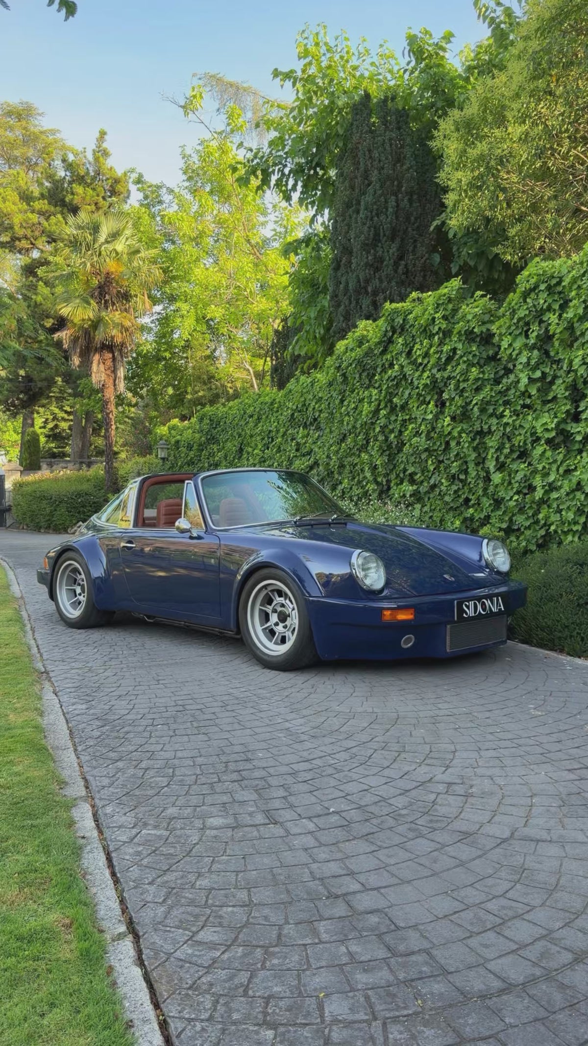 PORSCHE 911 TARGA SC 3.0 1982