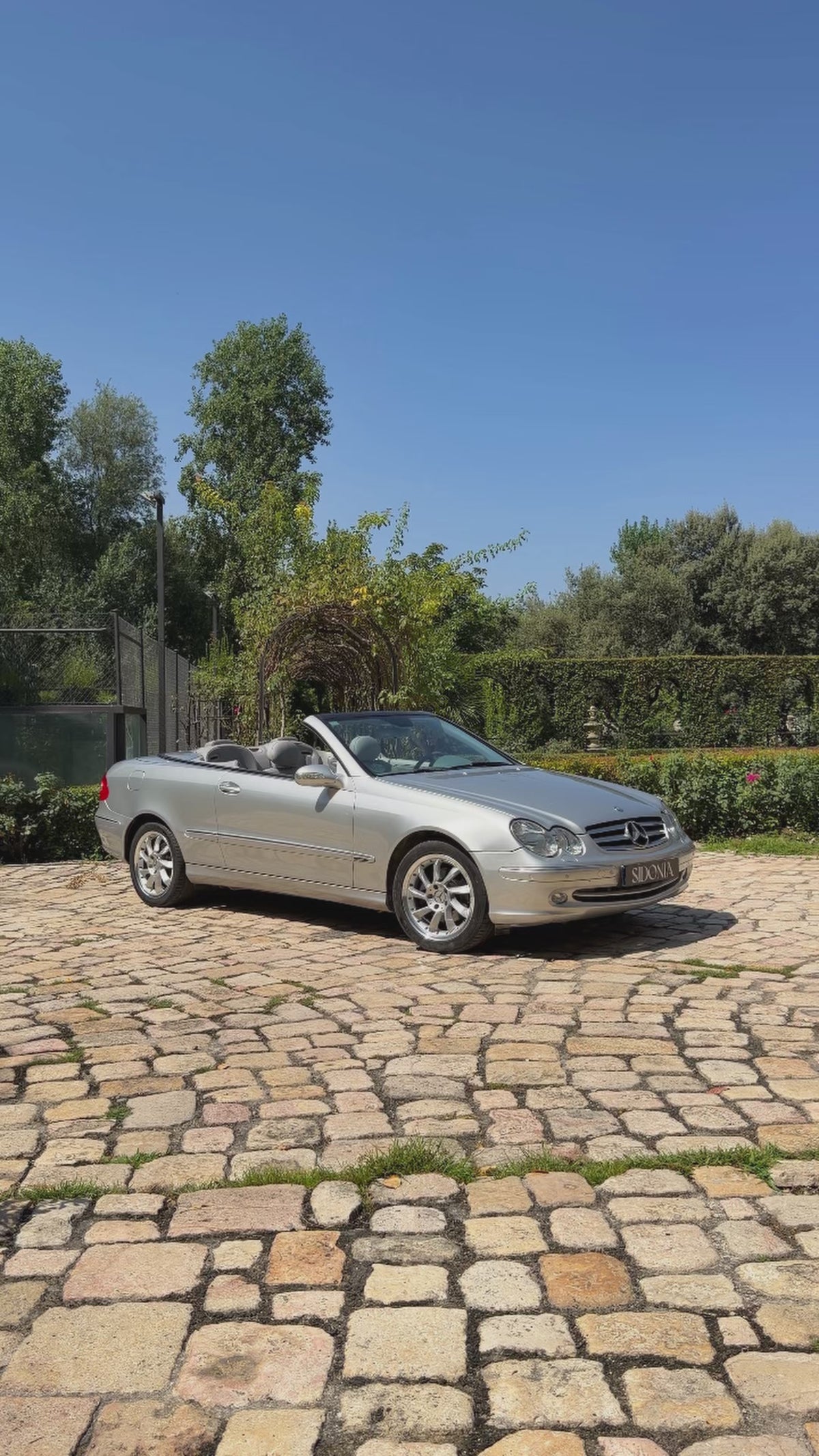 MERCEDES-BENZ CLK 320 CABRIO 2004