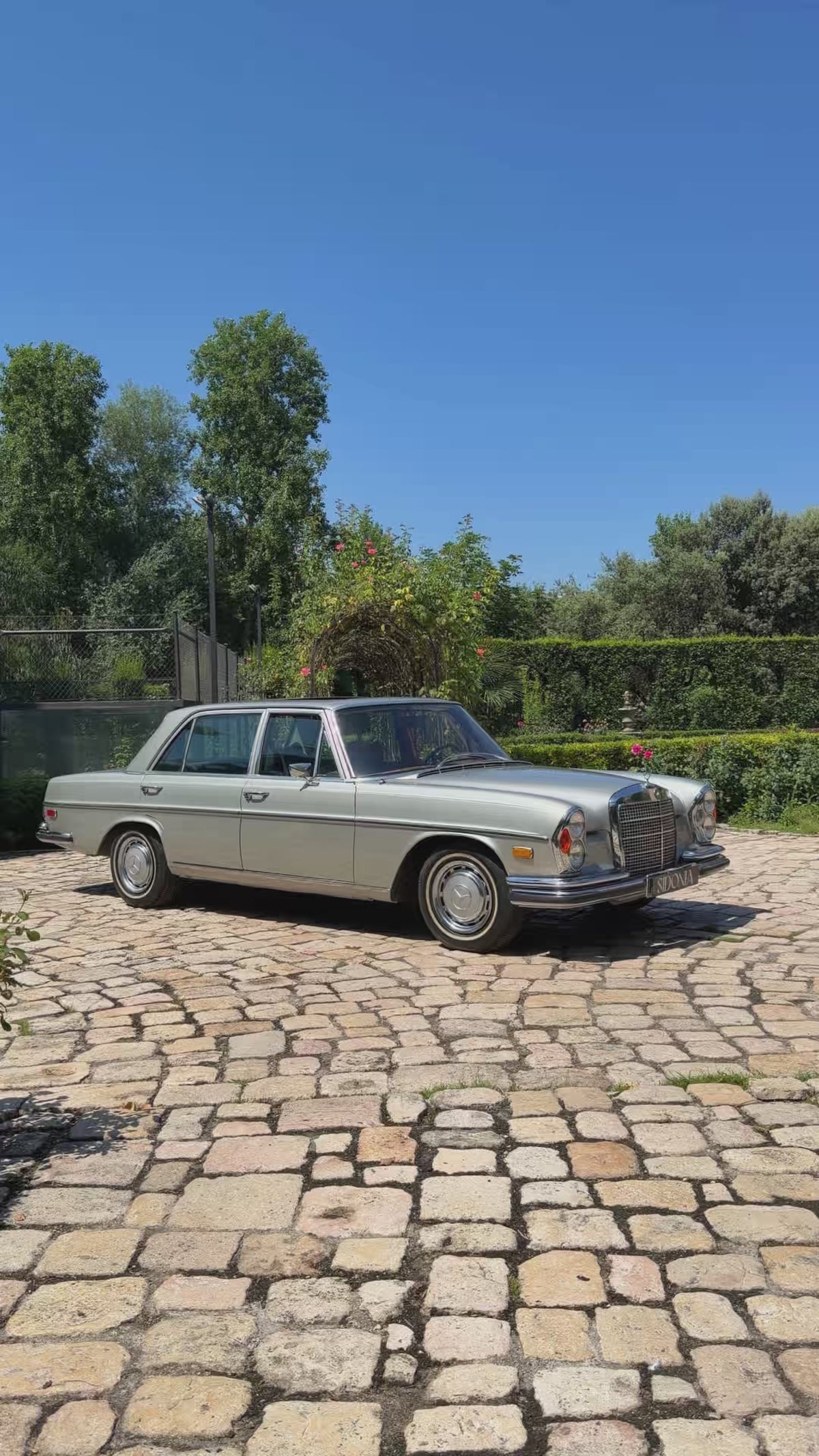 MERCEDES-BENZ 280 SEL 4.5 1972