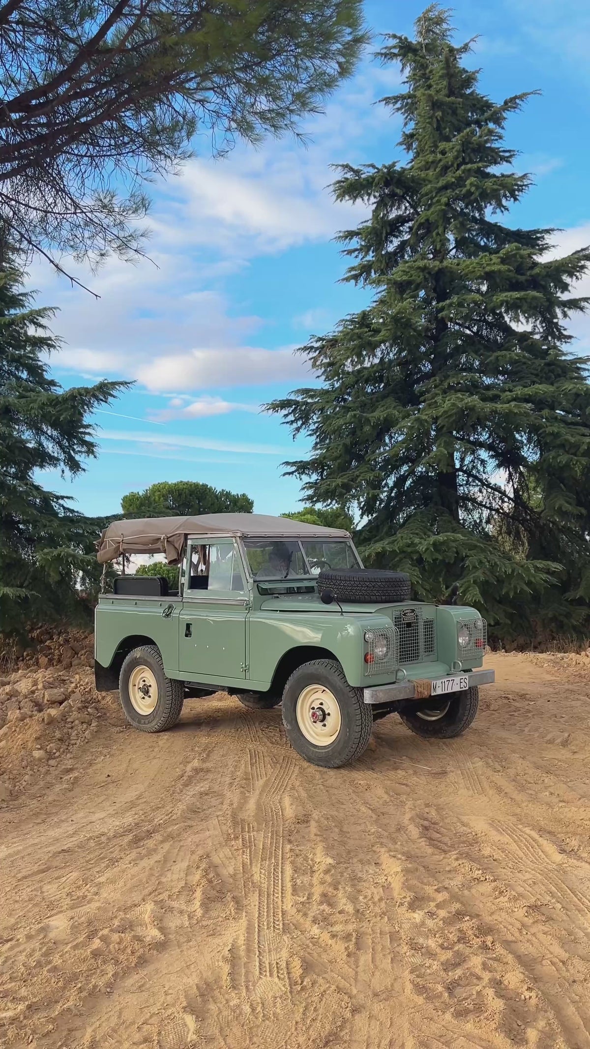 LAND ROVER 88 1972