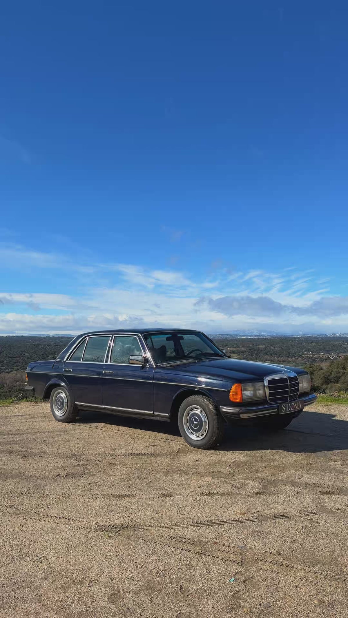 MERCEDES 300D 1978